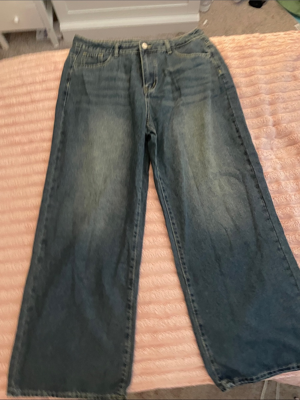 Classic Wide-Leg Women’s Jeans in Dark Blue